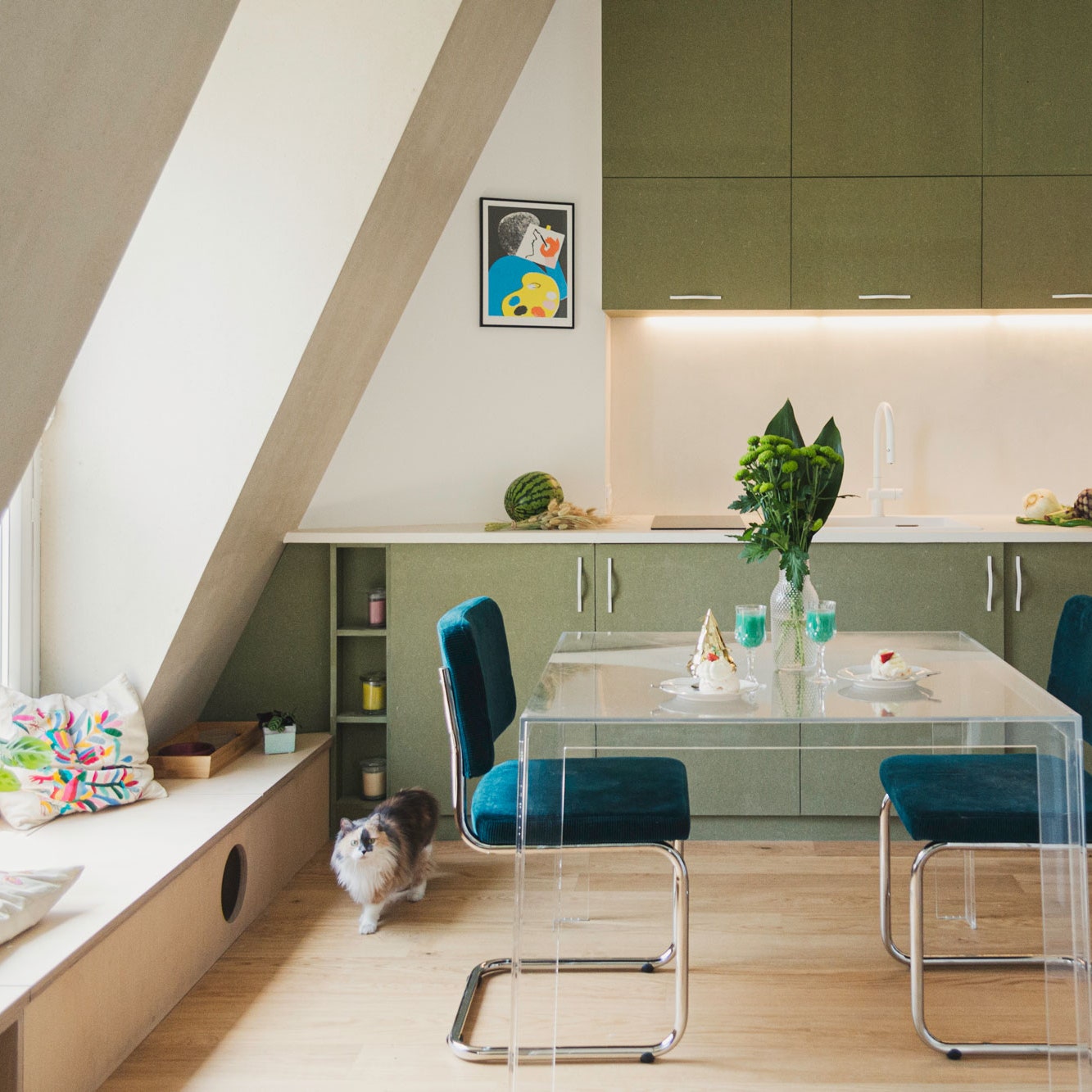 This 237-Square-Foot Apartment in France Is Budget- and Feline-Friendly