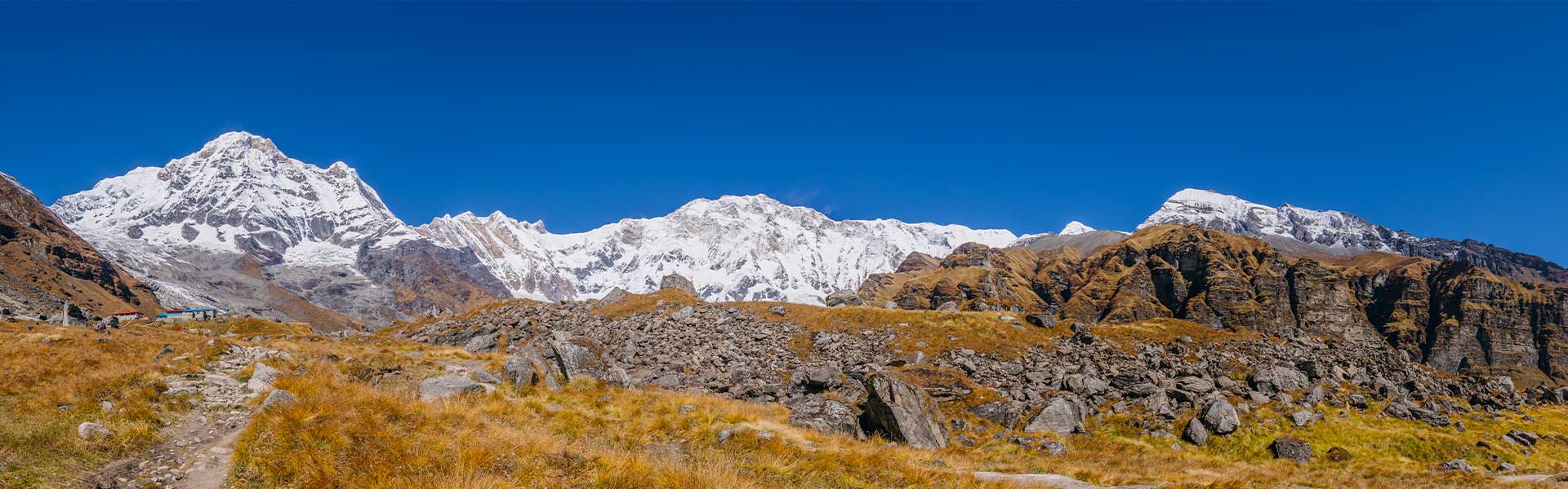 Annapurna Mountain Range during abc trek