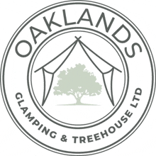 the logo for oaklands glamping & treehouse ltd