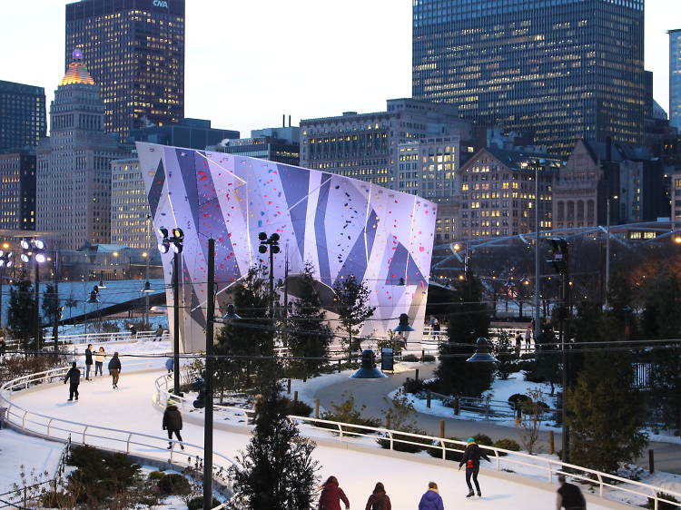 The best ice skating rinks in Chicago