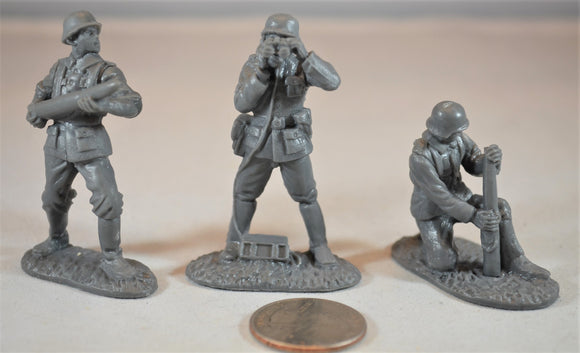 Classic Toy Soldiers World War II German Artillery Crew