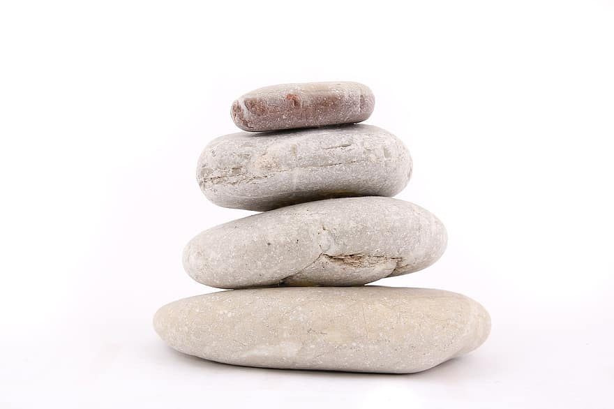 de stenen, steen, op een witte achtergrond, zen, meditatie, gemoedsrust, stack