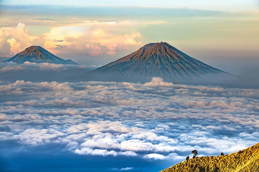 風景、火山、中部ジャワ、沈む山、シンドロ山、早朝、雲海