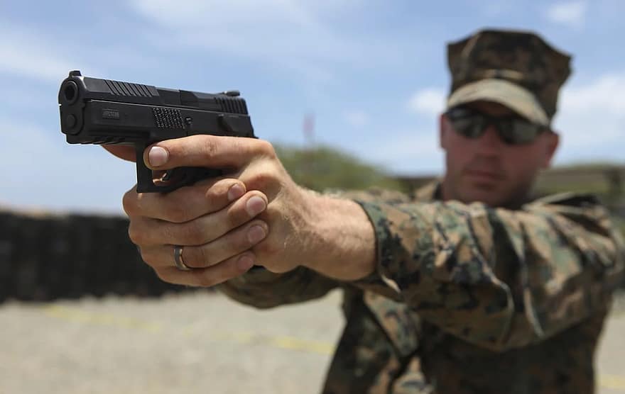 cz p-07, marines, usmc, officier, entraînement, pistolet, militaire, armée, spécial, tireur, armé