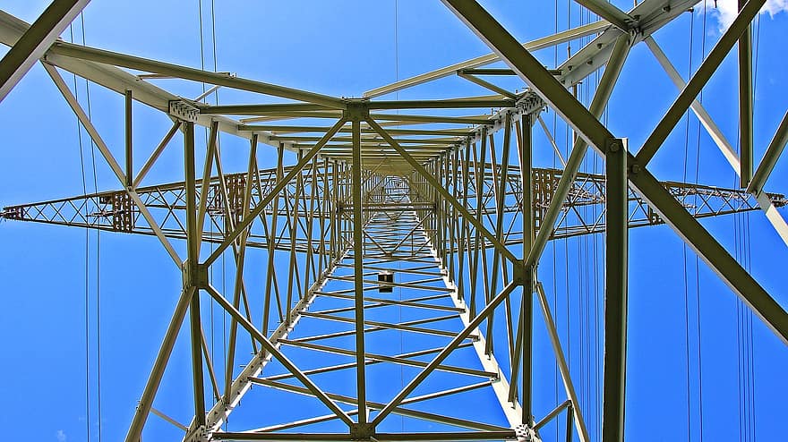 Pylon, aktuell, Elektrizität, Strommast, Stromleitung, Energie, Hochspannung, Stromleitungen, Linie, Linien, Isolatoren