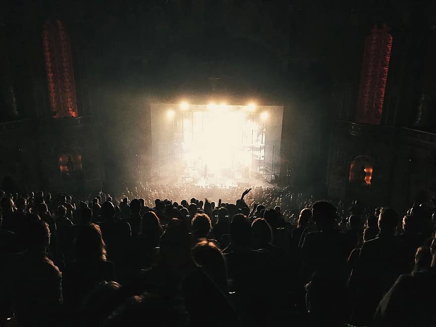 auditoriją, apšviestas, juosta, mūšis, koncertas, minios, tamsus, festivalis, grupę, šviesos, vyras