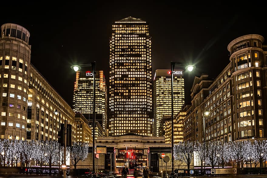 Stadt, Gebäude, Nachtsicht, Canary Wharf, Bürogebäudekomplex, London Borough of Tower Weiler, Horizont, hoch, Metropole, Bürogebäude außen, Skyline der Stadt