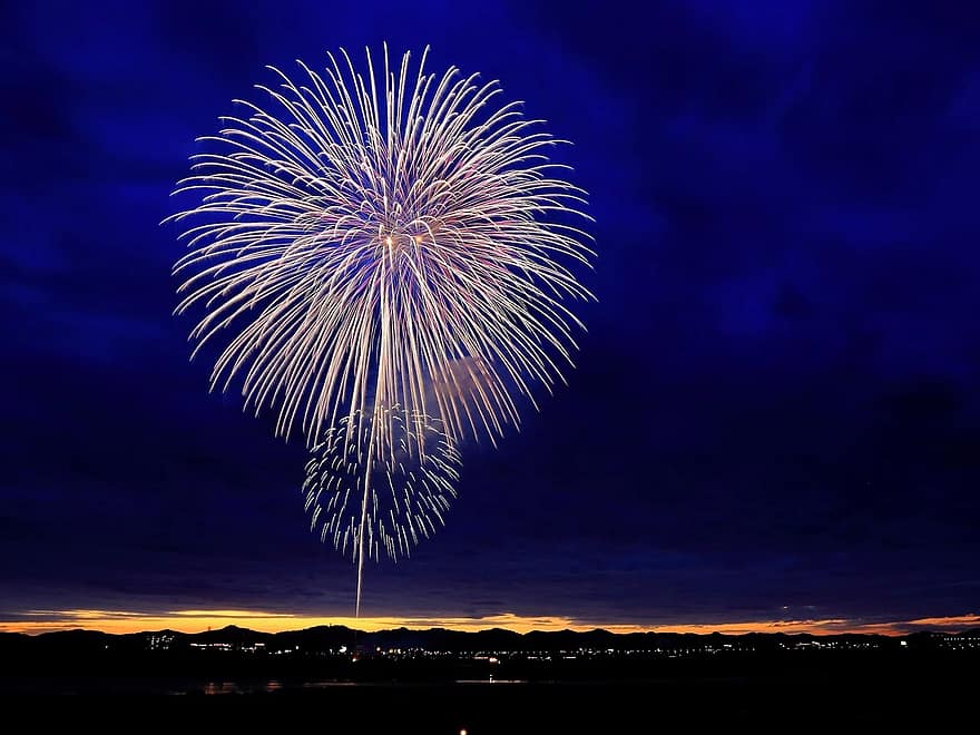 불꽃, 휴일, 축하, 세상에 알리다, 팔, 폭발, 새해, 행사, 제전, 파티, 밤