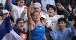 [WC] Chloe Paquet d. [32] Katerina Siniakova 3-6, 7-6(2), 7-6[6], Roland Garros R2 (3:07). France's Paquet, 29, came from a set and 3-1 down to notch her sixth career Top 50 win and reach the third round of a major for the first time.