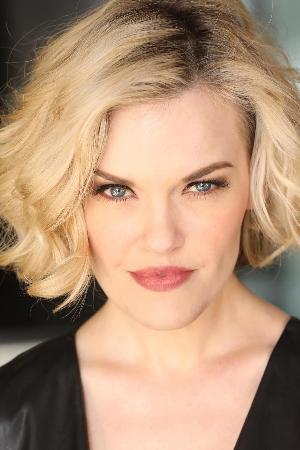 Kari Wahlgren