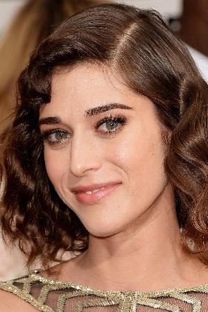 Lizzy Caplan