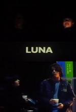 Luna (C)