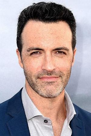 Reid Scott