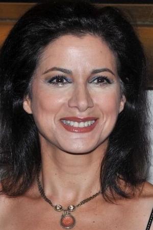 Saundra Santiago