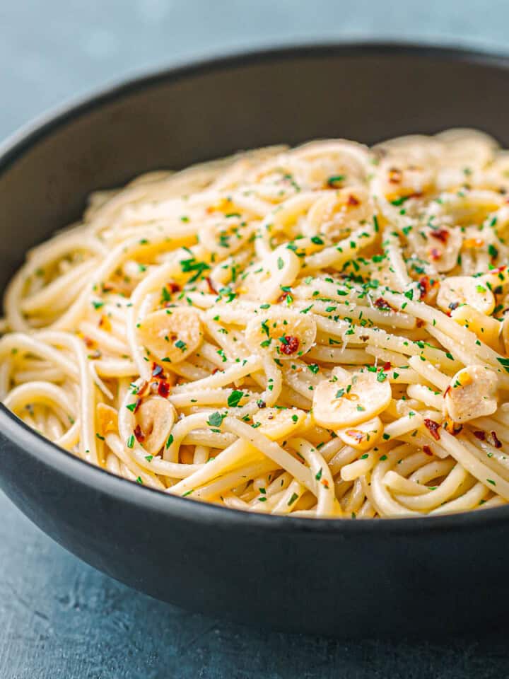 Spaghetti Aglio e Olio recipe.