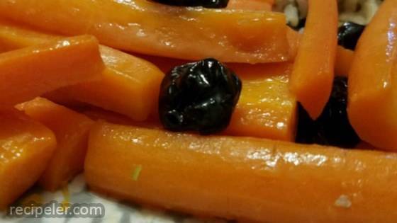 Carrots with Dried Cherries