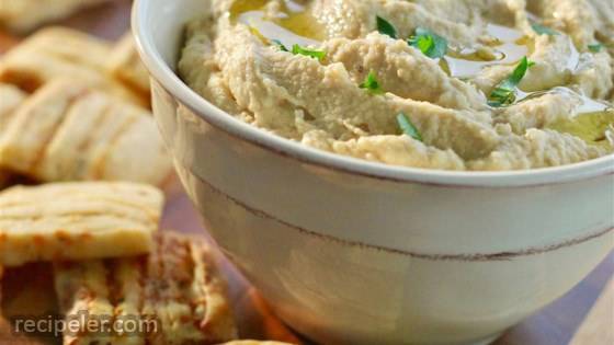 Garlic Parmesan Hummus