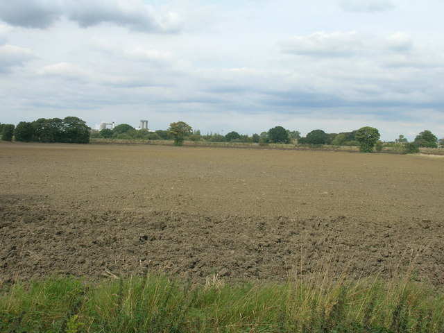 Farmland near Pollington