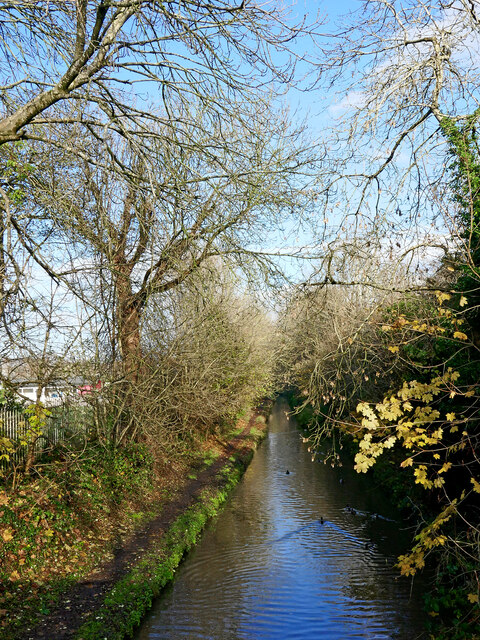 Staffordshire and Worcestershire Canal in Wolverhampton