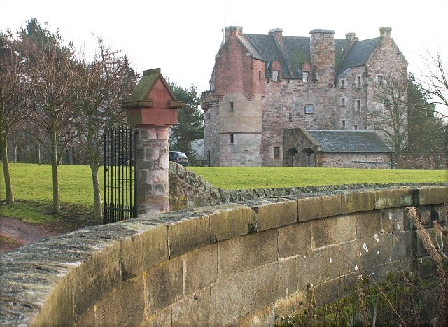 Dairsie Castle