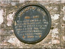 SX4952 : T.E. Lawrence plaque, Turnchapel 1997 by E Gammie