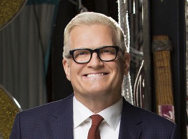 Drew Carey pojawi się gościnnie w 14 sezonie „Agentów NCIS”