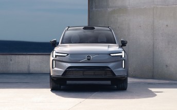 Volvo EX90 alternatives - Mercedes EQS SUV 580 and Tesla Model X LR+