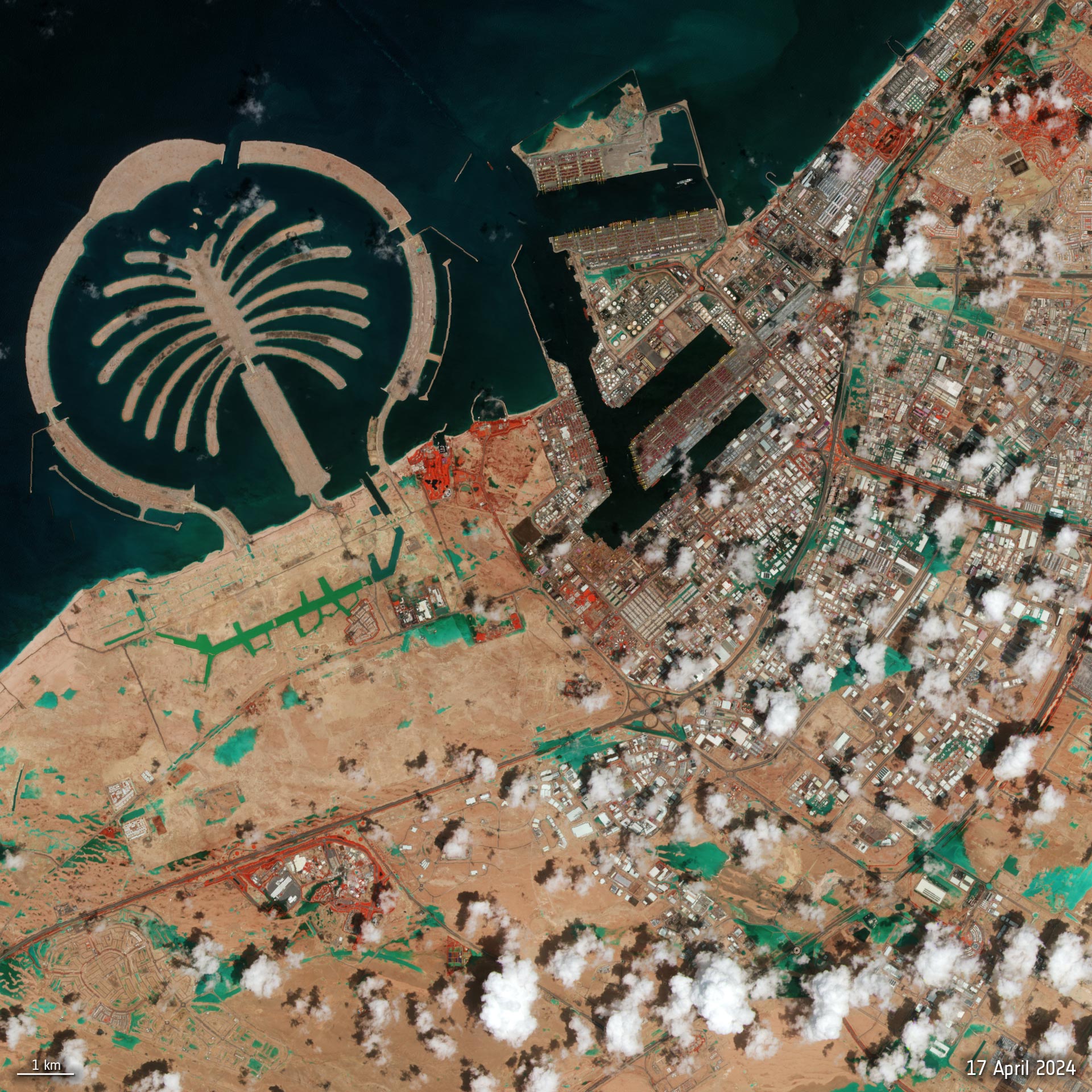 Dubai-Floods-Seen-From-Space.jpg