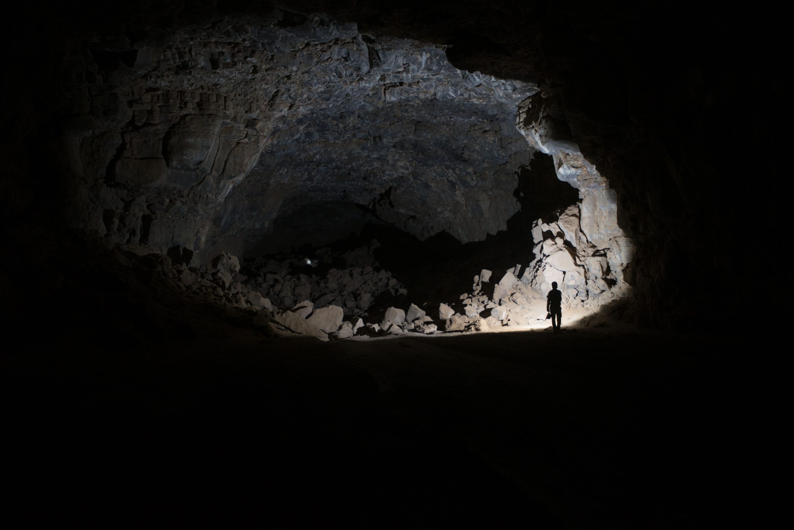 Umm-Jirsan-Cave-scaled(1).jpg
