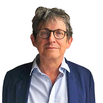 Headshot of Alan Rusbridger