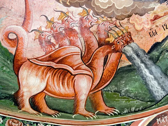 Le dragon à sept têtes du Livre de l'Apocalypse, dépeint sur cette fresque du 19ᵉ siècle, ...