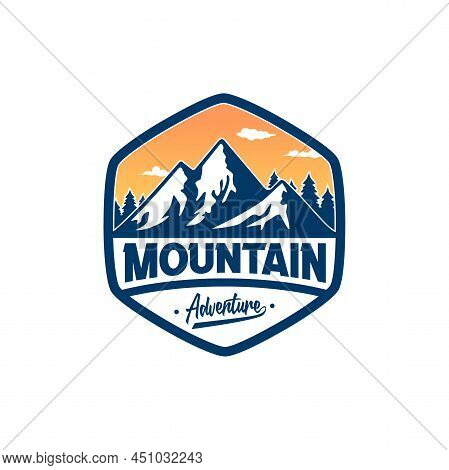 Mountains. Mountain icon. Mountain symbols. Mountain adventure. Mountain logo vector design illustration. Mountain icon image. mountain hill. mountain simple sign.