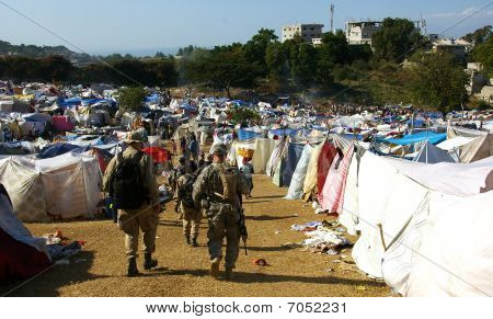 Haiti 2010 refugee camp