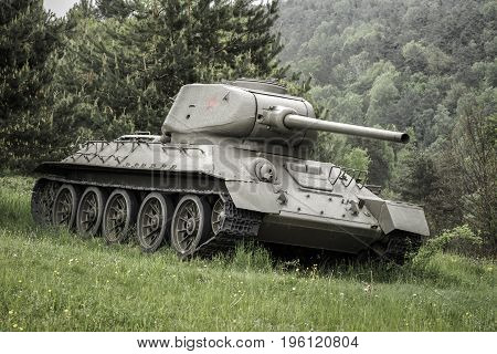 Soviet Tank T-34 World Image & Photo (Free Trial) | Bigstock