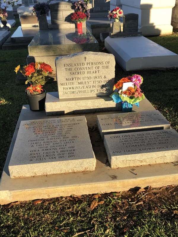 In 2018, as part of the Society of the Sacred Heart’s efforts of reconciliation, the Academy hosted a gathering of descendants and the Society. That day, there was a dedication of a monument in the parish cemetery naming the enslaved persons of the convent known to be buried there.