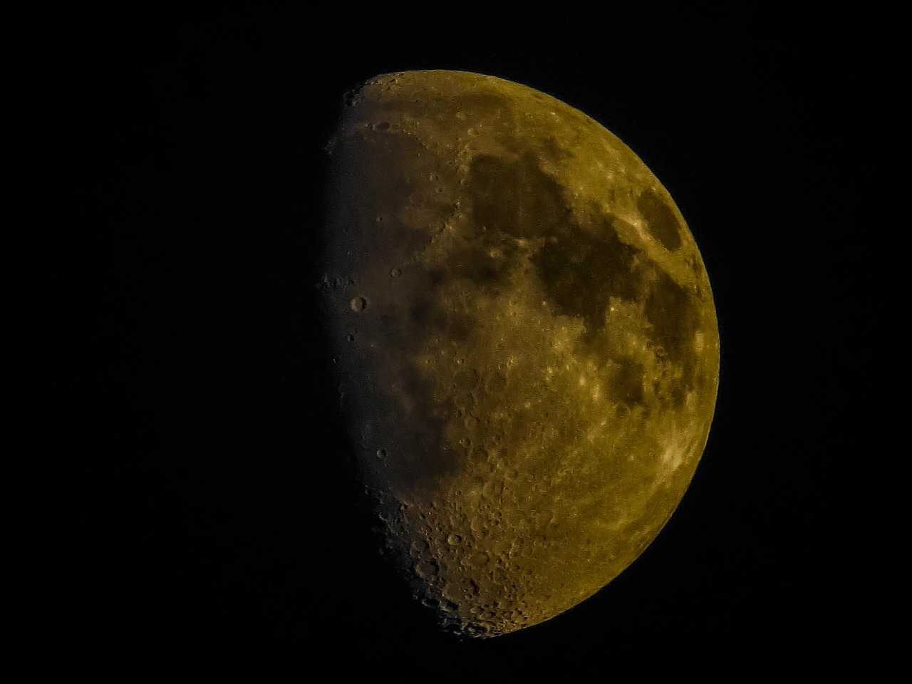 Edit free photo of Crescent,moon,night,moonlight,mood - needpix.com