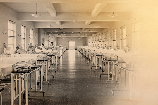 Historical photograph of a field hospital during the Spanish Flu Pandemic in Europe