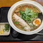 Ramen Yoichi - よいちらーめん　935円