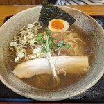 Ramen Yoichi - 醤油らーめん　825円