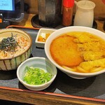 大福うどん - 丸天ごぼう天うどん