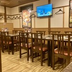 Seafood to Honetsukidori Sanuki Sakaba Takamatsu Ferry Tori Ten - 店内の雰囲気