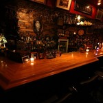 English BAR THE KING  - 