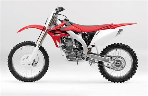 Honda's engineers did their homework, and while they may have given up horsepower and torque, the every other 2008 bike that the mxa wrecking crew has tested has given up peak horsepower in search of a more manageable powerband. HONDA CRF450R specs - 2006, 2007 - autoevolution