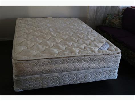 Double pillow top mattress that fit your needs. QUEEN SERTA BED (double pillow top mattress) West Shore ...