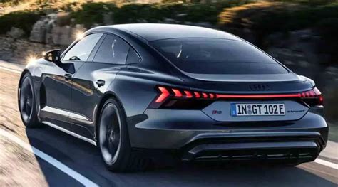 2022 Audi E Tron Gt Buyers Guide Review Pricing And Specs