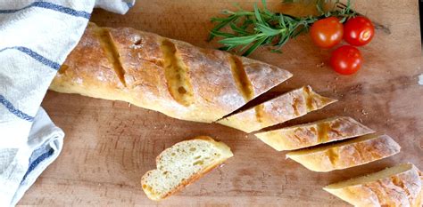 L mais la baguette des veneurs est une verge plus renforcée que la dessusdicte, de la grosseur de. Baguette - Wölkchenbäckerei