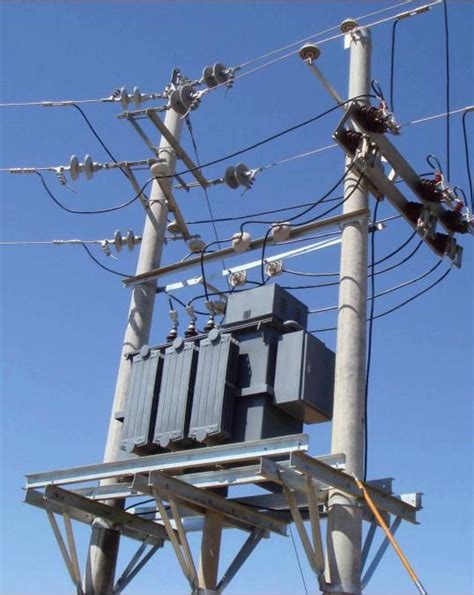 The transformer sounds great and punchy however it totally kills any lower frequency and sounds how did you hook up the transformer. A Power Transformer On Wooden Pole With Wiring | schematic and wiring diagram