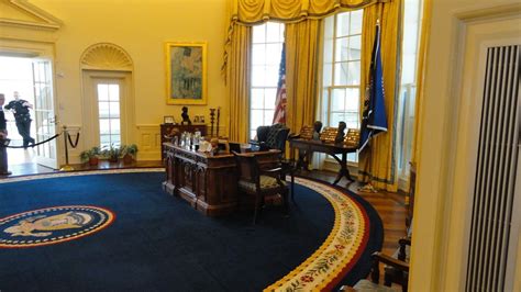 Oval Office Wallpapers Top Free Oval Office Backgrounds Wallpaperaccess