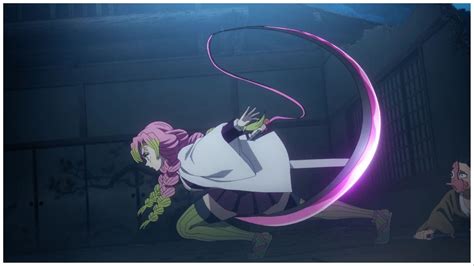 Demon Slayer Why Mitsuri Kanrojis Sword Is Different From All Other