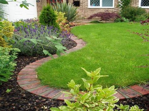 37 garden border ideas to dress up your landscape edging. 18 Brick Garden Edging Ideas That Looks Amazing | Gardenoid